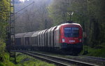 Ein Nachschuss von dem Taurus 1016 041 von ÖBB  fährt als Schubhilfe sie schiebt einem schweren Coilzug aus Linz Voestalpine(A) nach Antwerpen Waaslandhaven(B) bis zum Gemmenicher-Tunnel.