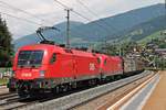 Am Morgen des 03.07.2018 fuhr 1016 026 zusammen mit 1116 269 und einem langen Papierzug aus Schweden, welcher von 1016 036  CAT  nachsgeschoben  wurde, durch den Bahnhof von Matrei am Brenner in Richtung Brennero.