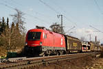04. März 2003, der Taurus 1016 016 hat mit einem Güterzug in Richtung Rosenheim soeben Freilassing passiert.