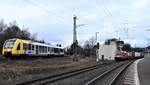 DILLSTRECKE UND ABZWEIG HELLERTALBAHN MIT HLB-LINT UND ÖBB-TAURUS    Am Bahnhof HAIGER zweigt die eingleisige Strecke der HELLERTALBAHN nach BETZDORF ab,  der HLB-LINT ist gerade auf der Fahrt