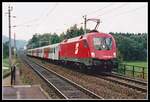 1016 004 mit R4014 in Kapfenberg Haltestelle am 24.09.2001.