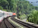 EC 33  Allegro Stradivari  nach Venezia mit 1016 045-5 an der Spitze fhrt in Bruck an der Mur ein.