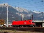 BR 1016 013 auf Solofahrt in Innsbruck Hbf am 27.102.008