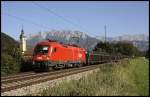 1016 006 bringt am 29.07.2009 diesen Gterzug aus Tirol in Richtung Salzburg.