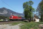 1016 019 + 1144 239 mit einem KLV Zug am 28.04.2012 bei Brixlegg.