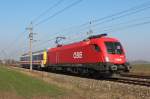 1016 050 mit der Nebenfahrt von Nickelsdorf (Nif) nach Staatsgrenze nächst Nickelsdorf; am 12.03.2014