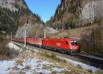 1016 028 + 1144 009 + 1116 099 mit einem Güterzug am 10.01.2015 bei Klammstein. 