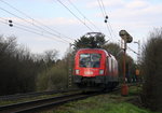 Ein Nachschuss von dem Taurus 1016 041 von ÖBB kommt von einer Schubhilfe vom Gemmenicher Tunnel zurück nach Aachen-West. 
Aufgenommen an der Gemmenicher-Rampe am Gemmenicher-Weg auf dem Montzenroute. 
Bei schönem Frühlingswetter am Nachmittag vom 18.4.2016.