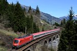 Am 24. April 2013 konnte auch der EC 111 von München nach Klagenfurt HBF mit Kurswagen nach Zagreb auf dem Hundsdorfer-Viadukt zwischen Anger und Bad Hofgastein fotografiert werden. Der erste Wagen hinter der 1016.034 trägt die MICOTRA Werbeaufschrift und wird normalerweise zwischen Villach und Udine eingesetzt.