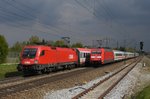 1016 015 meets 101 084 am 02.05.16 in München-Langwied