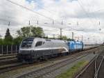 Der himmlische Hhepunkt des Wochenendes: Am Samstag zog RailJet-Taurus 1016-034 gemeinsam mit 1016-023  Kyoto  den Transalpin von Wien nach Basel. [05.05.07, 11:24]