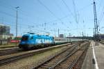 Der Kyoto-Stier (1016 023) am 14.06.09 mit EC 87 nach Venedig bei der Ausfahrt Mnchen Hbf