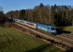 1016 023 mit IC 2083 nach Berchtesgaden am 27.12.2013 bei Gutmart.