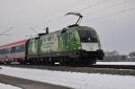 Die 1016 023-4 der ÖBB „Green Points Lok“ am 06.02.15 bei Übersee am Chiemsee.