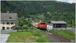 1020.018 der vom Förderverein 1020.018, fährt mit einer Jaffa Schlieren Garnitur, von Spital an der Drau nach Lienz.