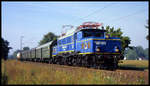 MWB 1020.041 war am 5.9.2004 mit einem Sonderzug auf der Rollbahn unterwegs zur großen Fahrzeugausstellung in Osnabrück. Um 9.40 Uhr erreichte sie hier die Landesgrenze von Niedersachsen am Ortsrand von Hasbergen.