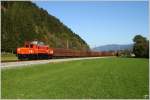 1020 037 der GEG mit Planstrom SDZ von Linz Stahlwerke nach Bischofshofen. 
Haus 4.10.2010