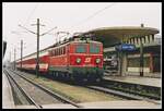 1041 006 mit E1621 in Linz am 7.04.2001.