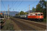 1042 023 fhrt mit Sdz D 17635 von Wien FJB nach Mrzzuschlag.
Eichberg 18.10.2011