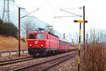 03.03.1991 Bahn im Salzachtal bei Tenneck, ein D-Zug mit Lok ÖBB 1044 005