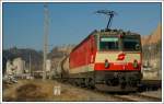 54703 von Wien Zvb. nach Graz Gsting Verschiebebahnhof war am 11.1.2008 mit 1044 092 bespannt. In Peggau-Deutschfeistritz, wo die Aufnahme entstand, musste sie dem EC 101 Platz machen, daher konnte ich die Aufnahme nicht so machen, wie ich das geplant hatte.