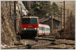 OIC 535 von Wien auf dem Weg nach Villach, aufgenommen am 30.3.2008 kurz nach der Durchfahrt des Bahnhofes Breitenstein am Semmering.
