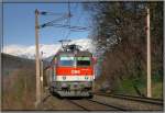 E-Lok 1044 078 kurz vor Schlglmhl.Im Hintergrund sind die Gipfel der Rax zu sehen.
30.3.2008
