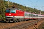 1044 121 im herbstlichen Wienerwald am 14.10.2007 kurz nach Unter Purkersdorf.