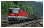 1044 009 bei der Einfahrt in den Bahnhof Semmering am 25.5.2008.