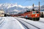 BB 1044 103-8 mit EC168  Robert Stolz , Bischofshofen, 03.01.1992 [mit SBB-Speisewagen]