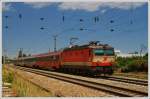 Die letzte Schachbrett 1044 mit Pflatsch, 1044 092, bespannte am 13.6.2009 den OIC 259 von Wien nach Marburg bis zum Grenzbahnhof Spielfeld-Stra.