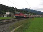 1044 016 mit IC 512  Hotel IBIS  Graz-Innsbruck bei Brixen im Thale am 23-8-2008.