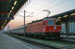 26.2.08 Die letzte wirklich schne 44er war diesmal auf der Sdbahn anzutreffen. Heute bespannte die 1044 040 den EC 32 Allegro Stradivari von Tarvisio Boscoverde nach Wien Sdbahnhof.