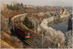 Bei Morgenfrost und Nebel fhrt 1044 084 mit EC 531  Stadttheater Klagenfurt  von Wien  Meidling nach Lienz.