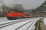 Am 31.01.2009 ist die 1044 119 mit einem Reisezug in Bruck/Mur zu sehen.