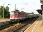 ex BB 1046 024 (jetzt Rheinhessische Eisenbahn GmbH) mit EK Sonderzug DPE 83691 Worms-Merzig am 24.6.05 in Homburg Saar.