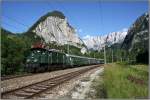 E-Lok 1080.01 fhrt mit Sonderzug R 16412 von Hieflau nach Selzthal.Anlass fr diese Fahrt war das Gesusefest in Johnsbach.
Gesuseeingang 19.07.2008