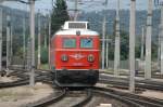 Die 1957 von Abes/SGP gebaute, in Innsbruck beheimatete 1110.505 beim Umsetzen in Wrgl am 23.08.08