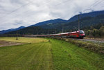 1116 244-5 fährt mit dem railjet 533 (Wien Hbf - Lienz), bei Berg im Drautal vorüber.