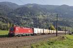 1116 170 mit Güterzug in Gaishorn am 28.09.2017.