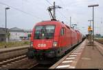 Kesselzug mit 1116 116 und 1116 147 ÖBB (Siemens ES64U2) durchfährt Naumburg(Saale)Hbf auf Gleis 2 Richtung Großkorbetha.
[16.6.2018 | 7:58 Uhr]