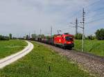 Die 1116 049 mit einem Kohlezug am 18.05.2019 unterwegs bei Rutzing.