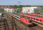 Am 24.04.2018 passiert 1116 275 mit IC aus Zürich die Abstellanlage der S-Bahn in Stuttgart-Vaihingen. 