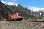 Die 1116 171 mit der ASTB9617 am 20.4.2016 kurz vor dem Ziel Mallnitz-Obervellach vor dem mächtigen Panorama der Ankogelgruppe.
