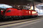 ÖBB 1116 085 am NJ 468 nach Paris Est, am 15.08.2022 in Wien Hauptbahnhof.