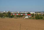 Eine unbekannt gebliebene 1116 zog am 08.09.2023 einen Doppelstockzug auf der Linie REX9 von Wien Hbf.