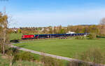 1116 171 mit dem NJ 471 / IC 60471 (Hamburg Altona - Z�rich HB) bei Donaueschingen 26.4.26