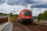  Der Taurus II, die �BB 1116 049 (91 81 1116 049-8 A-�BB) der �BB-Produktion GmbH f�hrt am 11 Juni 2026, mit einem Autotransportzug der Rail Cargo Group (Doppelstock-Autotransportwaggon der Gattung
