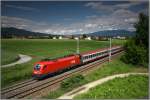 Taurus 1116 126 fhrt mit EC 33  Allegro Stradivari  von Wien Sd nach Villach.
Zeltweg 17.06.2008