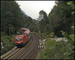 1116 189 ist mit OEC 566  STADT INNSBRUCK , Wien West - Bregenz, kurz hinter Oberaudorf in Richtung Tirol unterwegs.